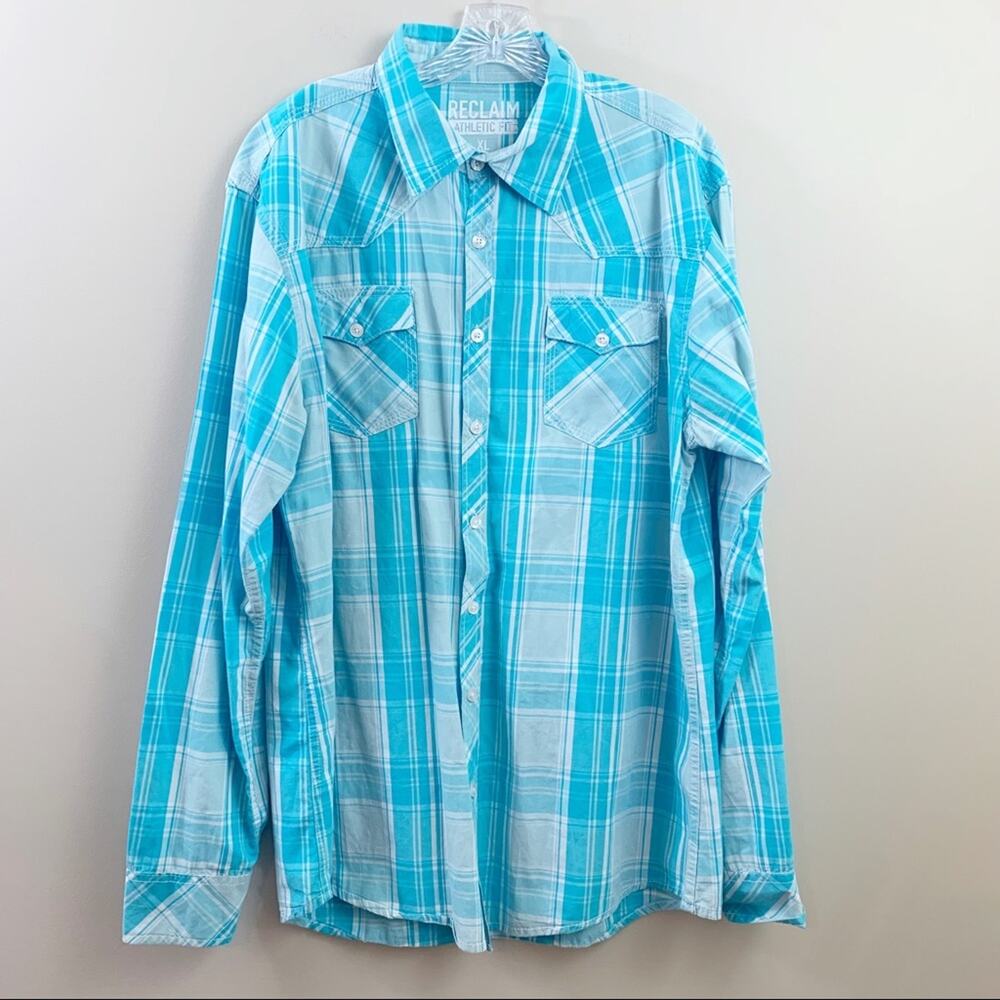Reclaim Athletic Fit Aqua Plaid Button Down Long Sleeve Shirt